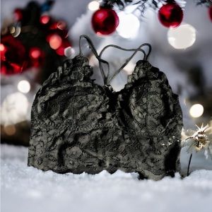 Francesca’s Mina Lace Bralette